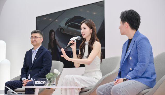 智己L6发布智能生态驾舱系统科技圈大佬集体支持(图3)