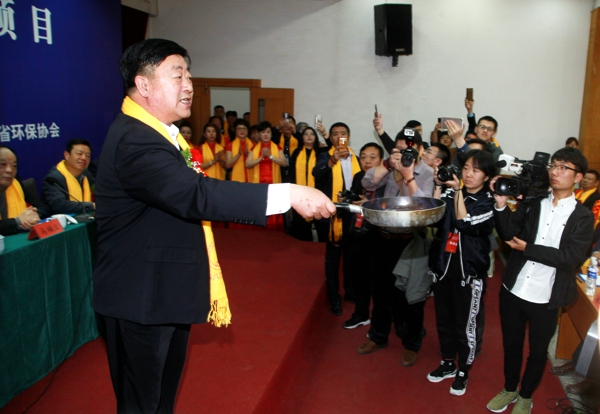 四大生态环保“黑科技”亮相郑州——我省引进一批重点高科技项目签约总额超7亿元(图2)