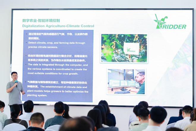 数智化催生农业新质生产力浦东新区第十七届农民科技节举行(图3)