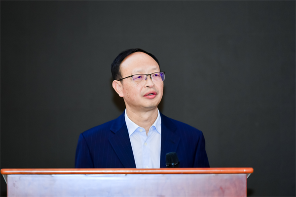 共享鸿蒙新生态！HarmonyOS政企行业论坛鸿蒙生态贵州推进会成功举办(图2)