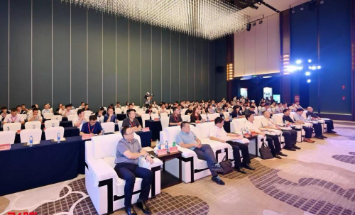 芯科技共飞腾信息技术应用创新论坛暨飞腾生态赋能会议2024江西站圆满举行(图1)