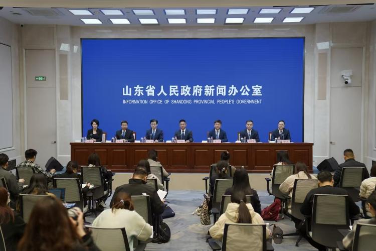 海报观察“迟到”的发布会背后“加速”构建的山东科技创新生态(图1)