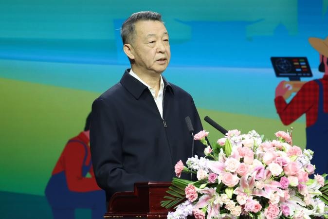 以数字之犁耕沃野以共生之道链城乡(图3)