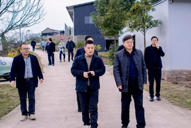 中国科学院桂建芳院士一行到访重庆金玖生态农业考察调研(图6)