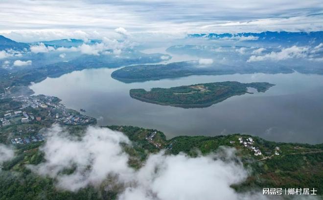 成功的山水林田湖草系统治理案例(图11)